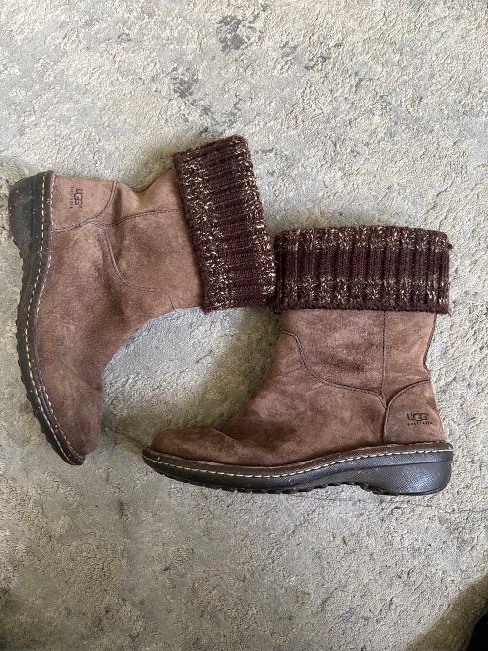 UGG Brown Suede Knit Cuff Women's Short Winter Boots